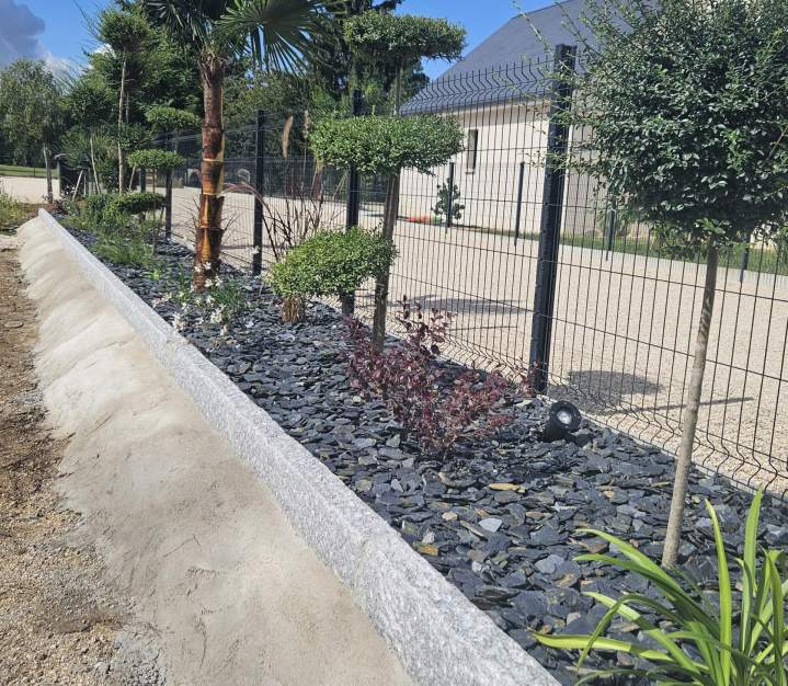 Maçonnerie paysagère : terrasses, allées, murets